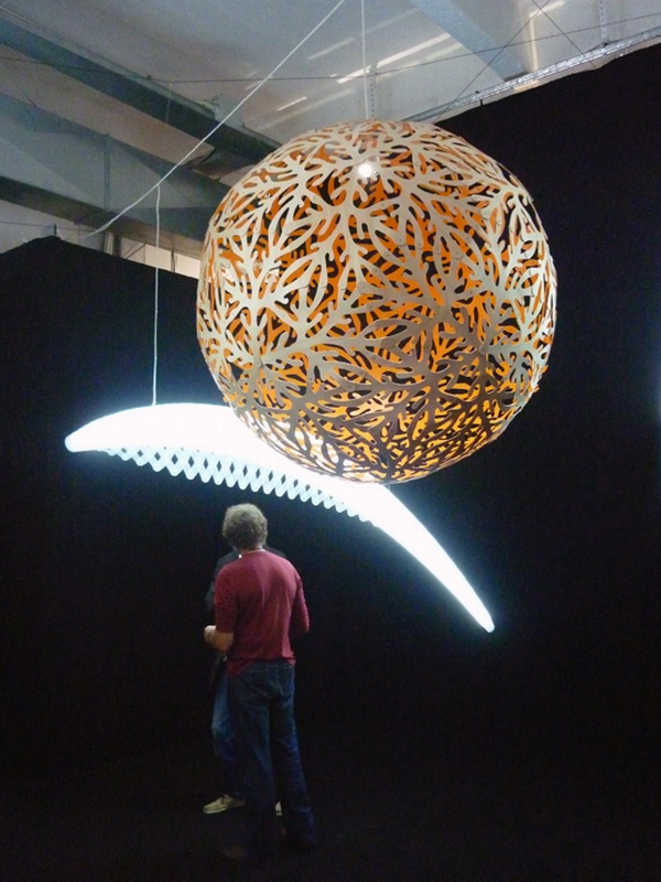 “Icarus” Lamp, a Legendary Design at Milan 2010