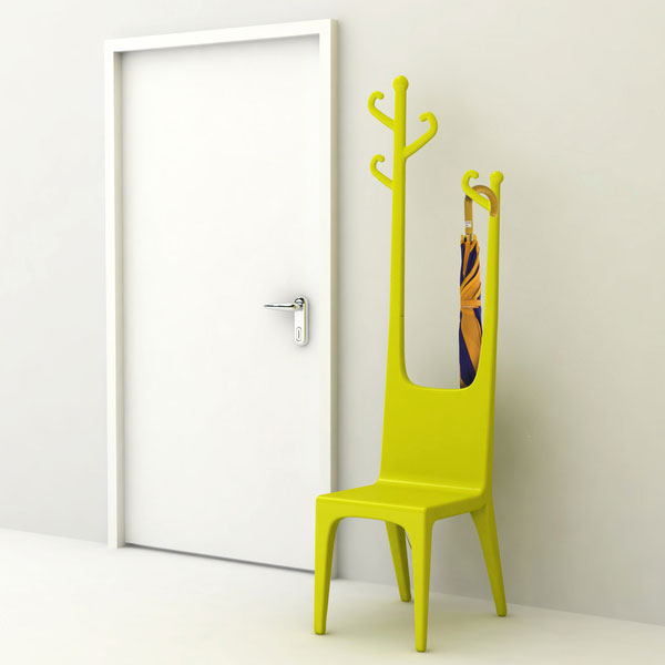 Combining a Coat Hanger with a Chair : Practical or Not ?