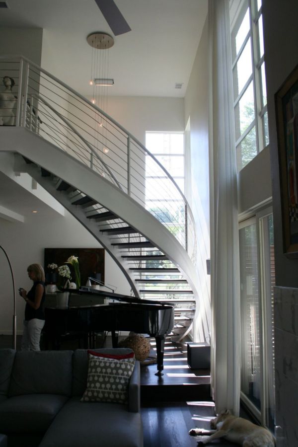 Imposing Contemporary Residence in Atlanta, Georgia